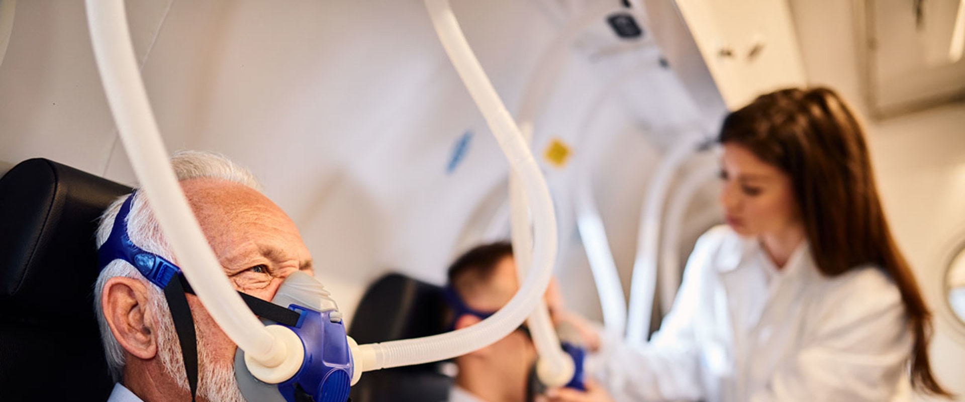 Exploring Hyperbaric Chamber Therapy: Benefits, Safety, and Finding a Practitioner