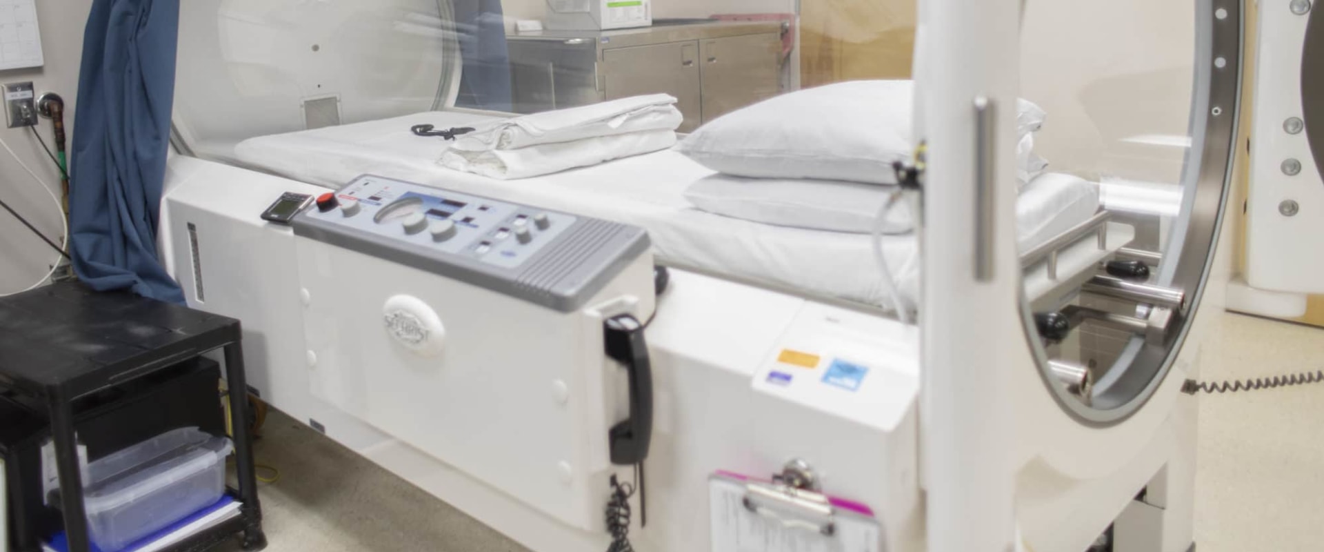 Enhanced Wound Healing with Hyperbaric Chamber Therapy